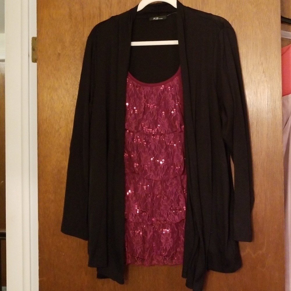 Size 3X! Sparkly tank w/attached Cardigan!!